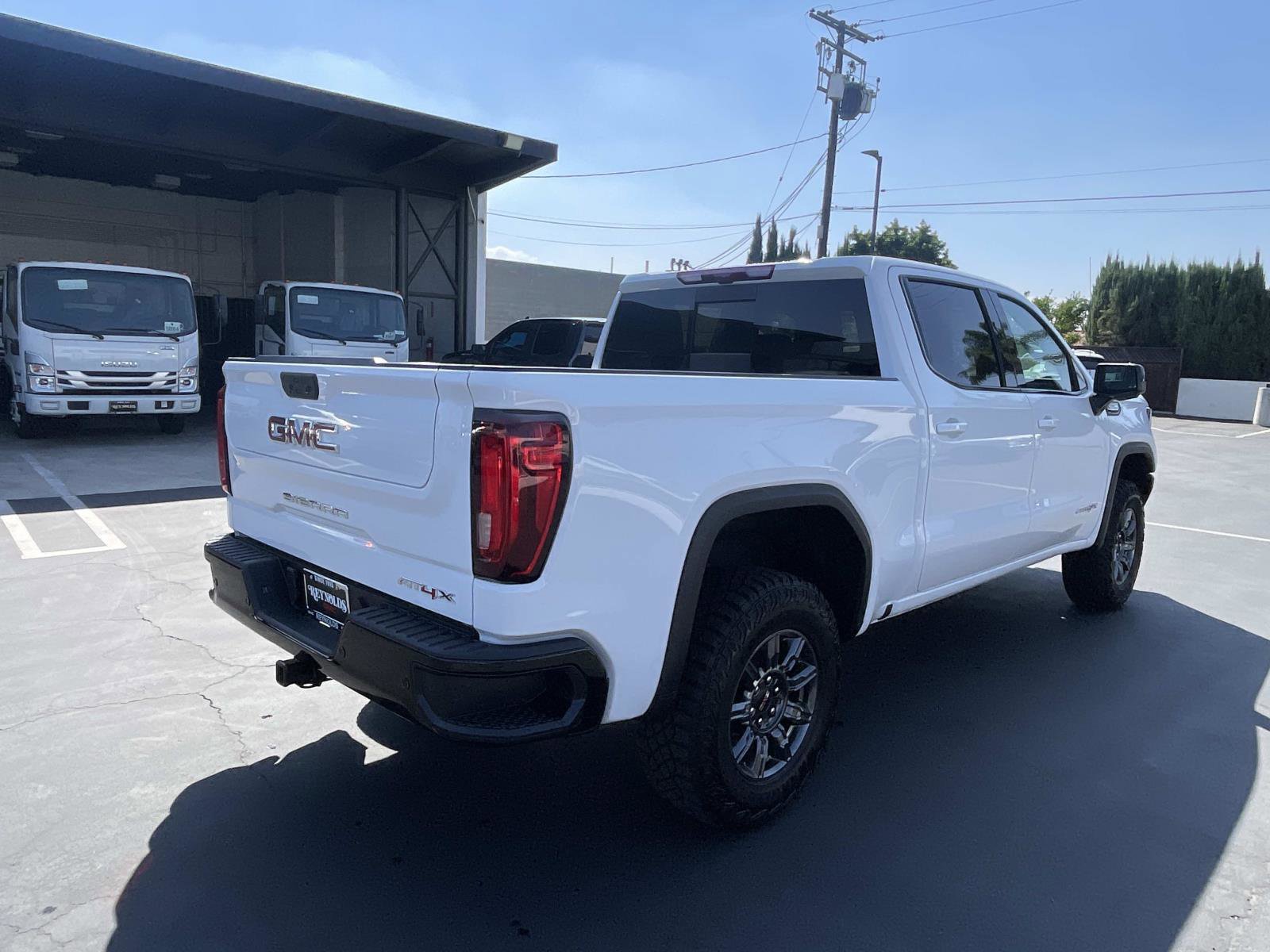 2026 Gmc Sierra 1500 AT4X photo 3
