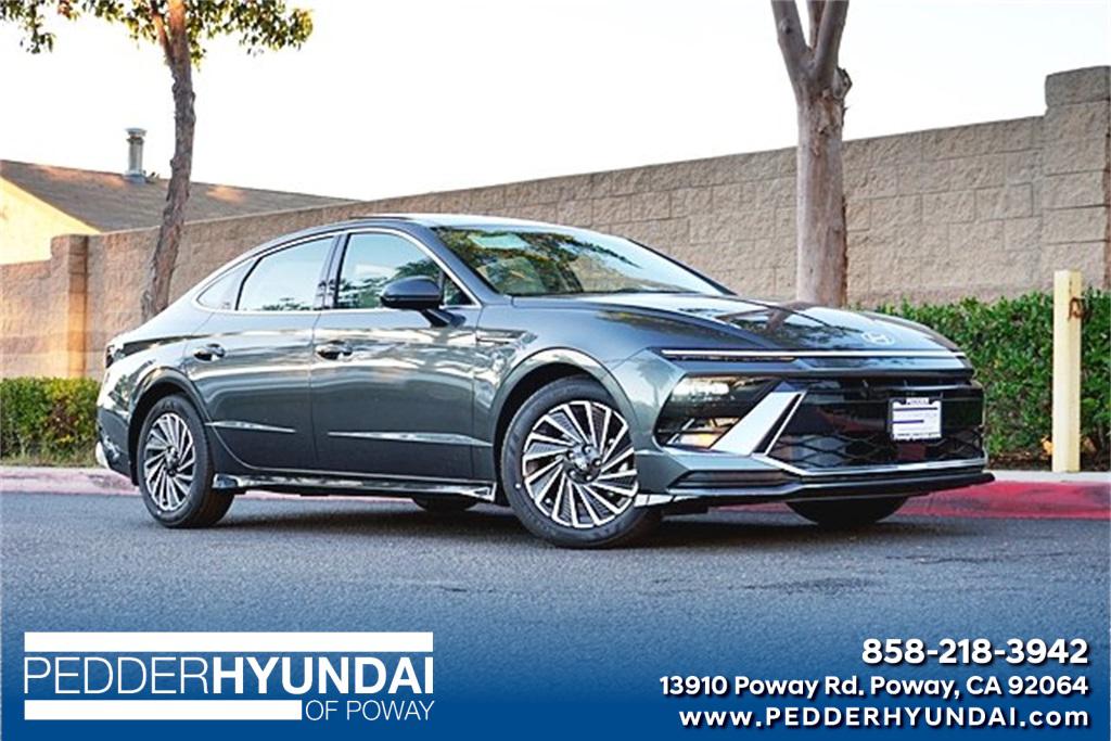 2026 Hyundai Sonata Hybrid SEL's photo