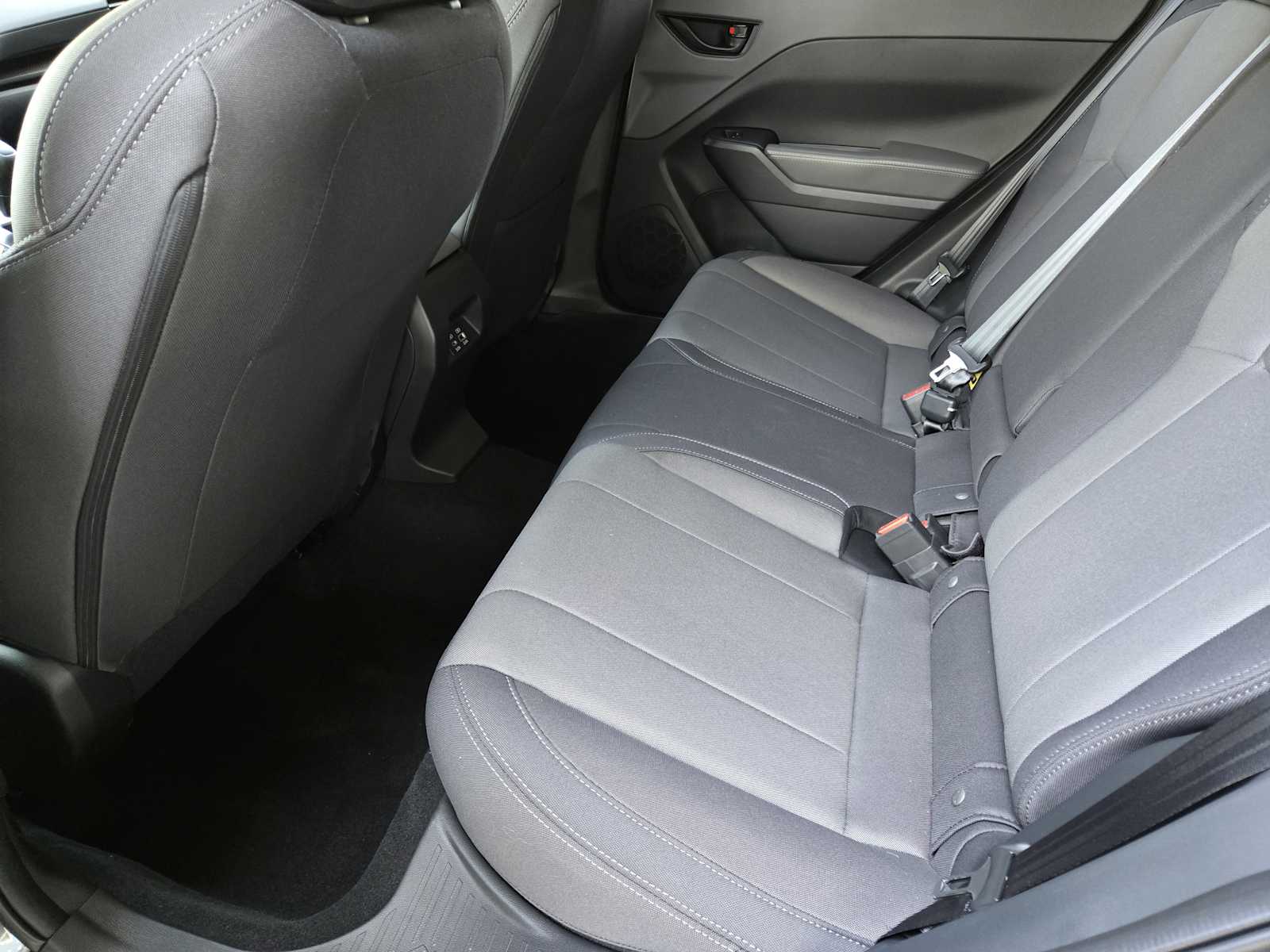 2025 Subaru Crosstrek Premium photo 16