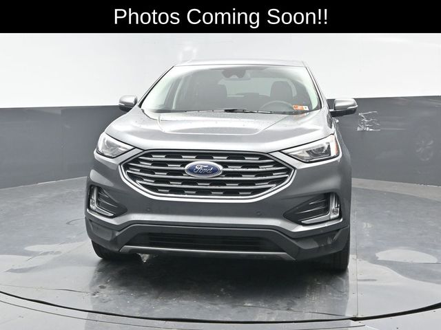 2024 Ford Edge Titanium photo 16