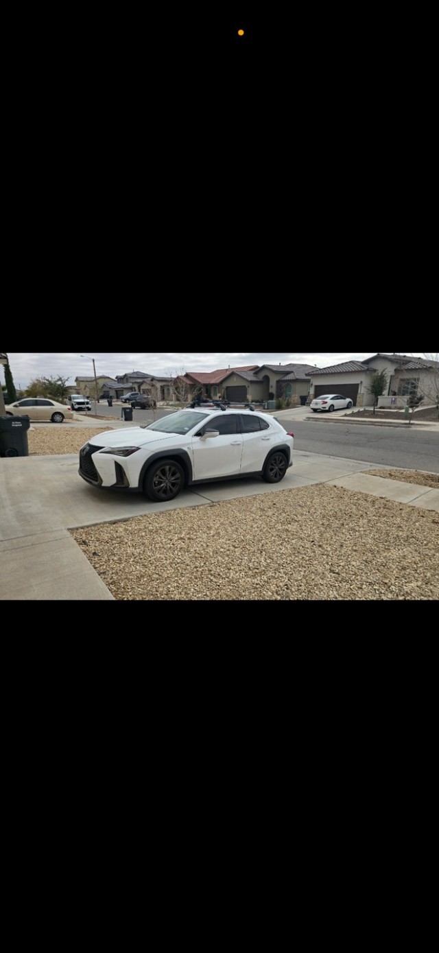 Used 2019 Ultra White Lexus UX 200 F SPORT image 1