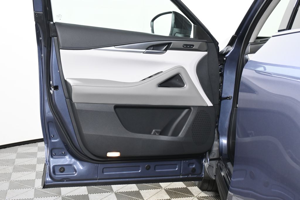 2026 Infiniti QX60 Luxe AWD photo 22