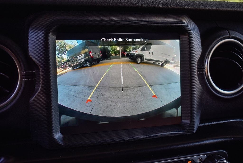 2022 Jeep Wrangler Unlimited Sahara 4xe photo 20