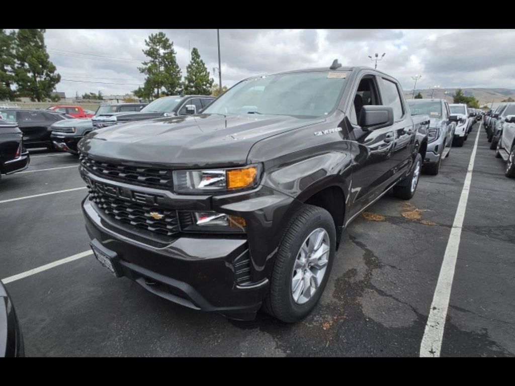 2021 Chevrolet Silverado 1500 Custom's photo