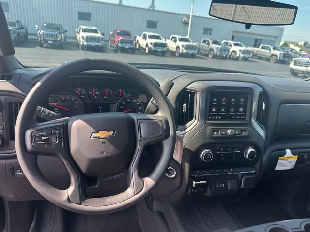 2025 Chevrolet Silverado 1500 photo 4