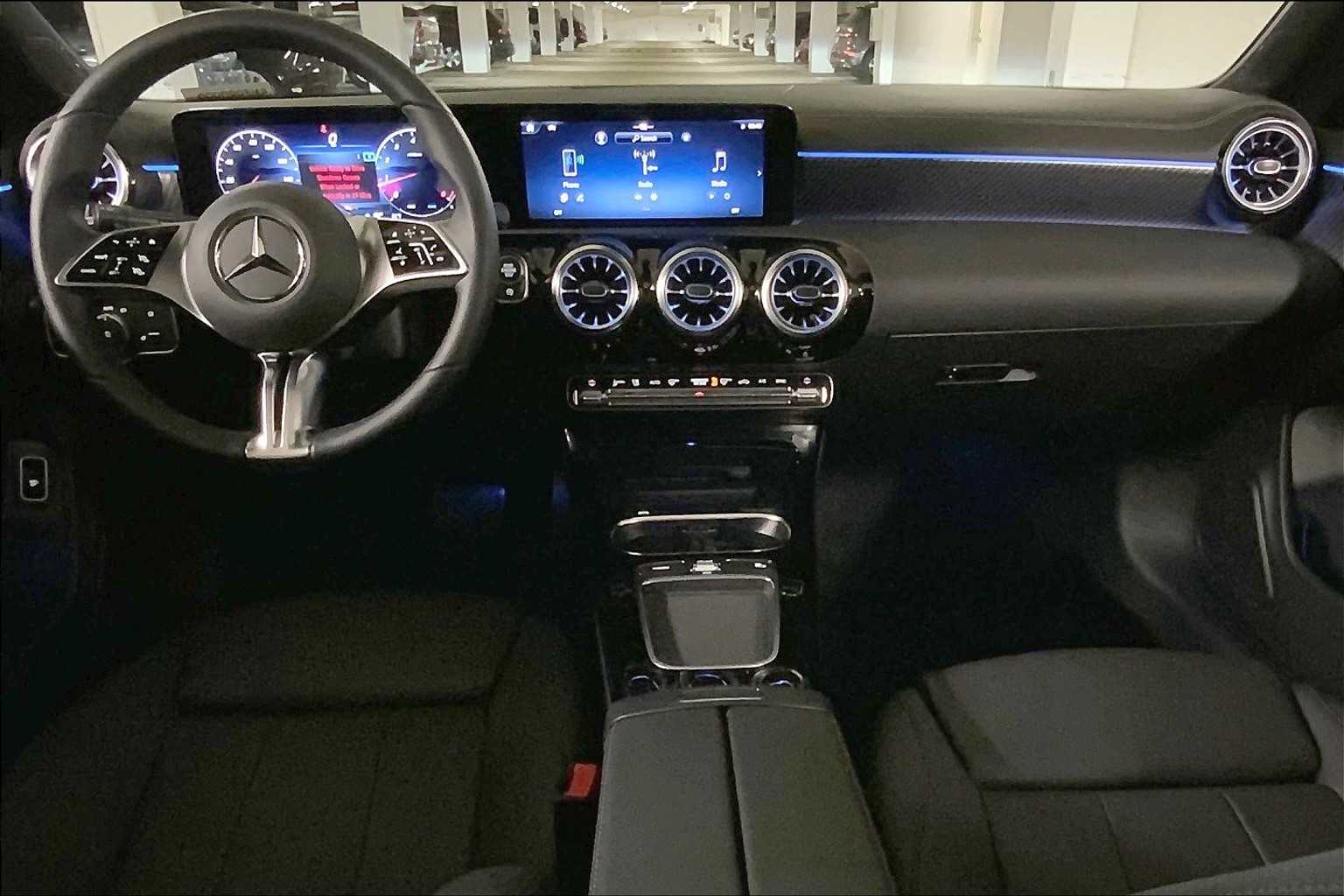2025 Mercedes Benz CLA 250 photo 13