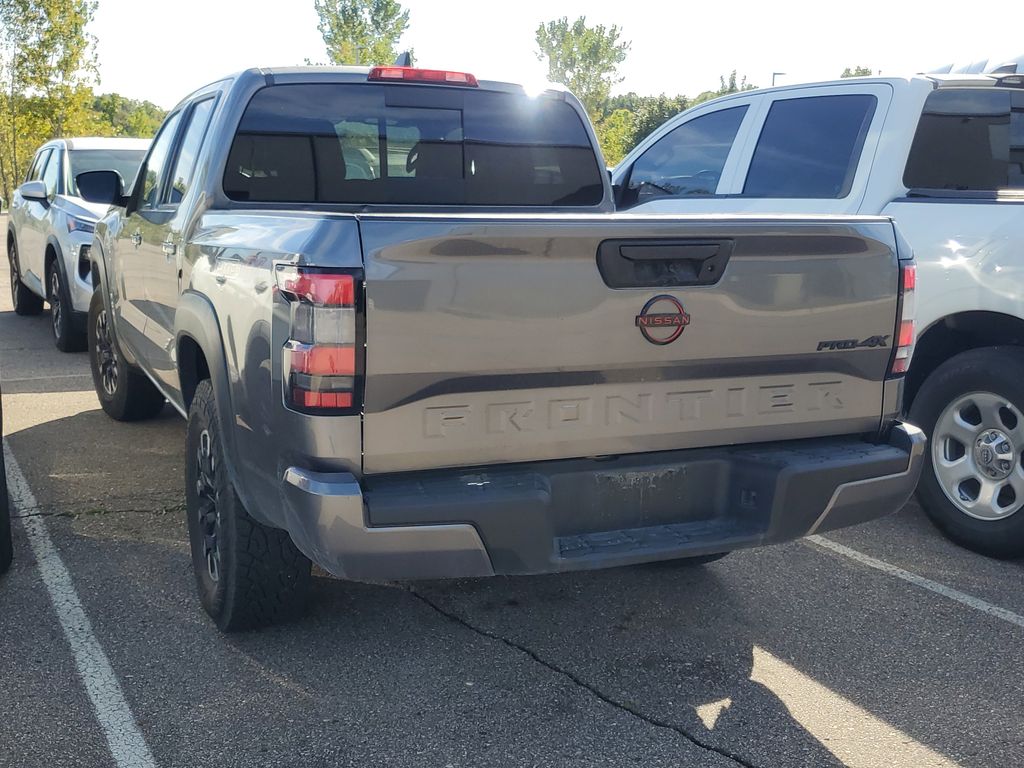 2024 Nissan Frontier PRO-4X photo 3