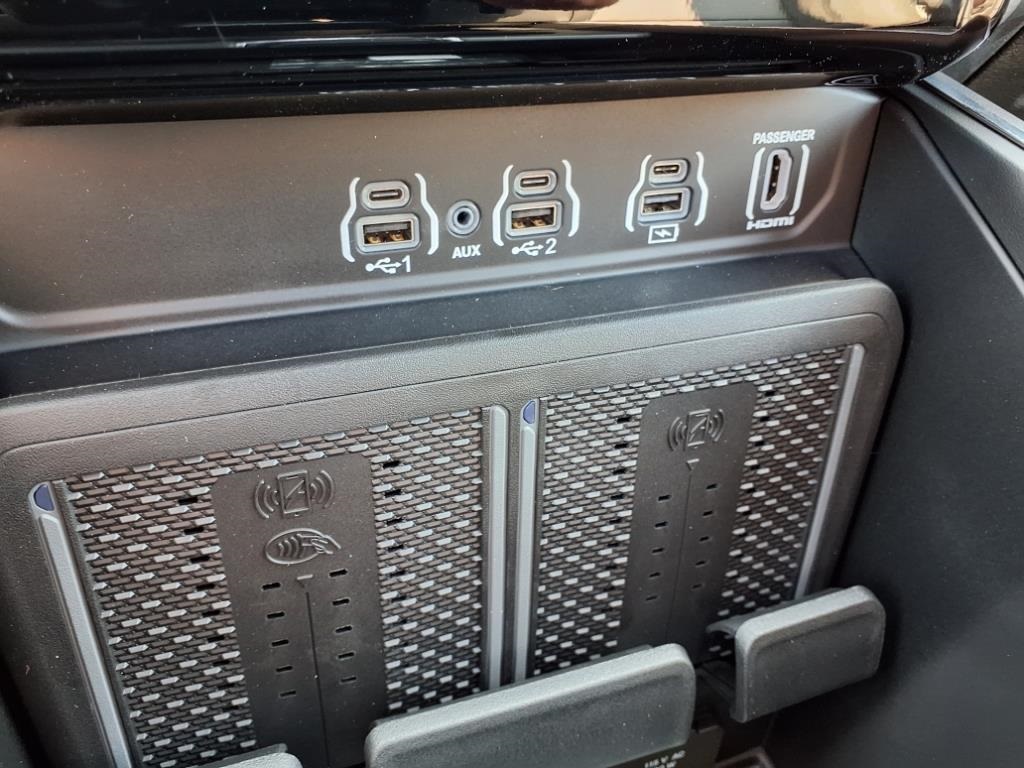 2026 Ram 1500 Laramie photo 18