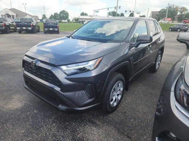 2025 Toyota RAV4 LE photo 3