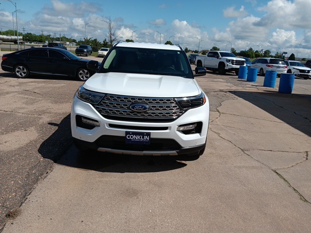 2024 Ford Explorer Limited photo 2