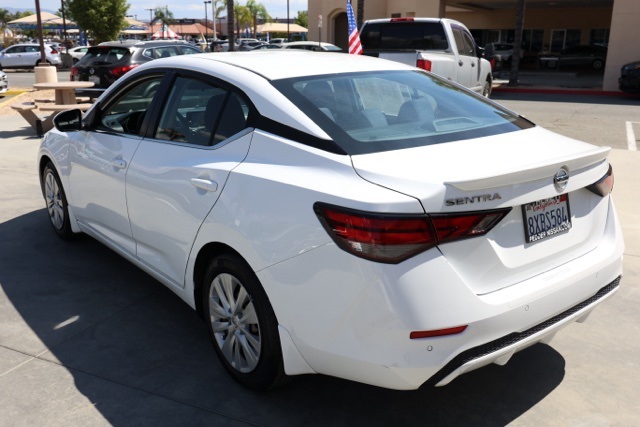 2021 Nissan Sentra S photo 4
