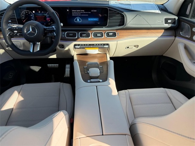 2026 Mercedes Benz GLS 450 4MATIC photo 7