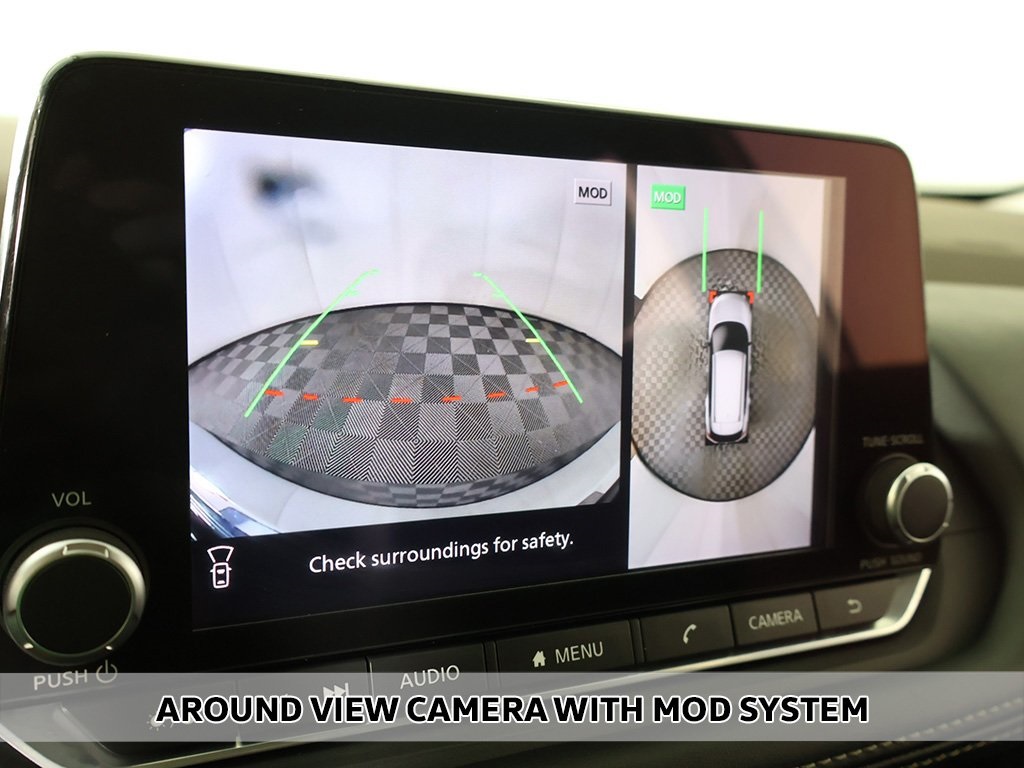 2022 Nissan Rogue SL photo 4