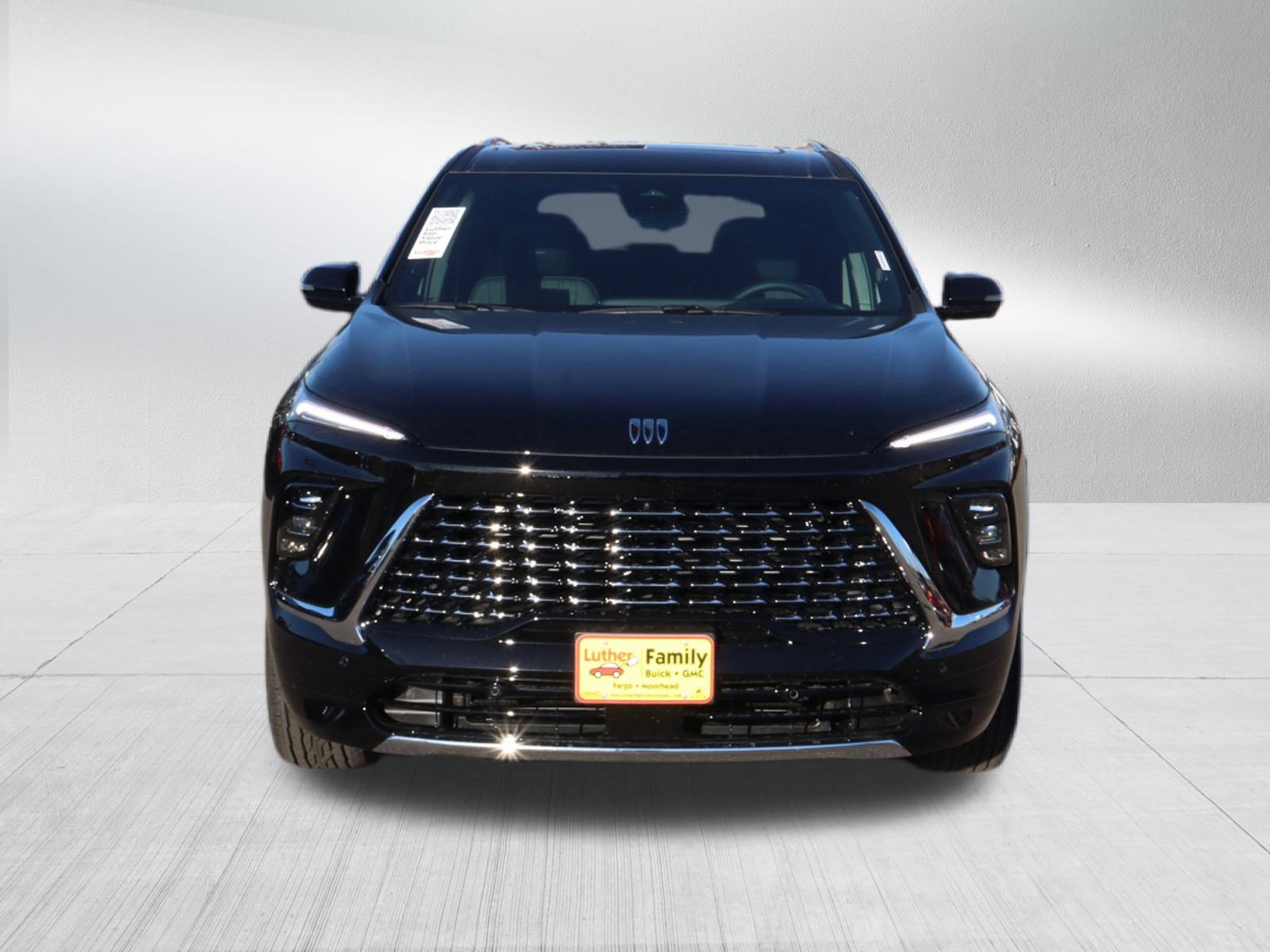 2026 Buick Enclave Avenir photo 2