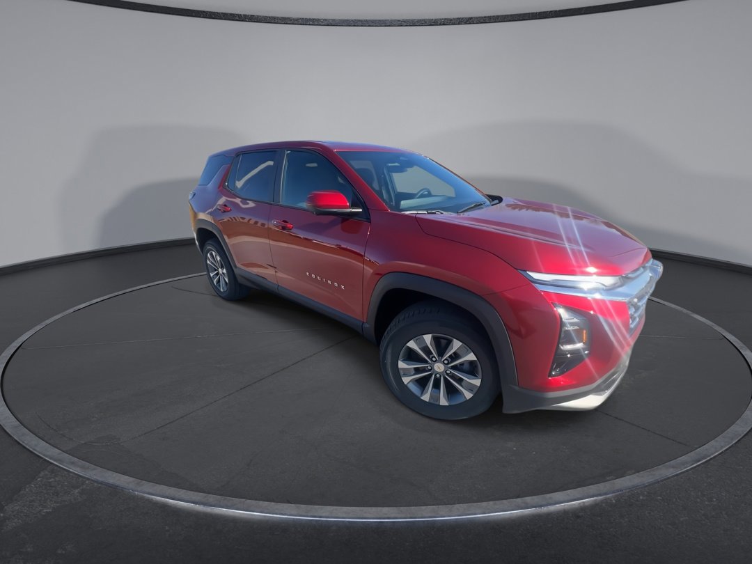 2026 Chevrolet Equinox LT photo 2