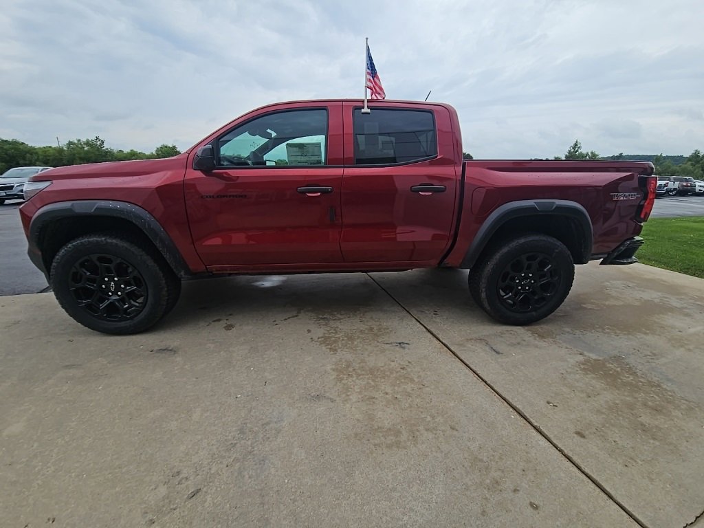 2026 Chevrolet Colorado Trail Boss photo 4