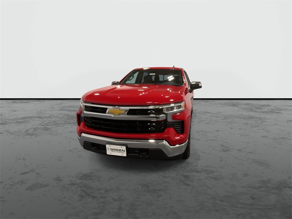 2026 Chevrolet Silverado LT photo 3