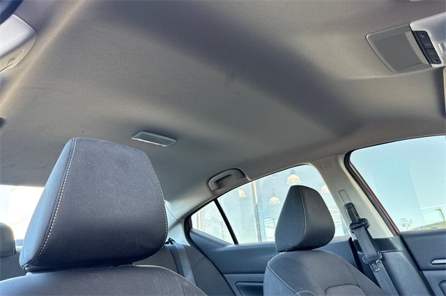 2024 Nissan Altima 2.5 SV photo 16