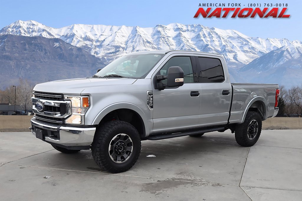 2020 Ford F-350 Super Duty XLT's photo