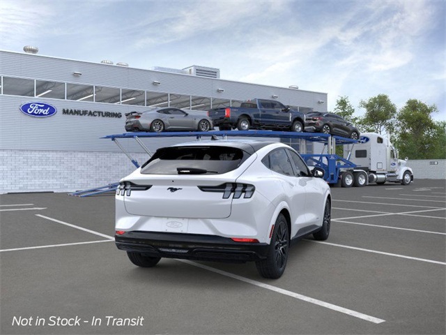 2025 Ford Mustang Mach-E Premium photo 4