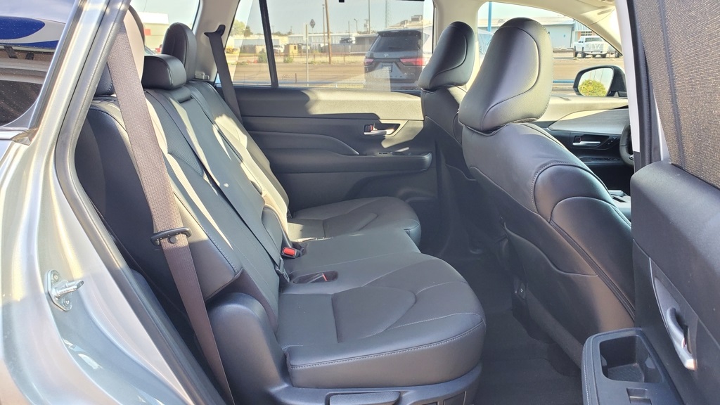 2024 Toyota Grand Highlander Limited photo 40
