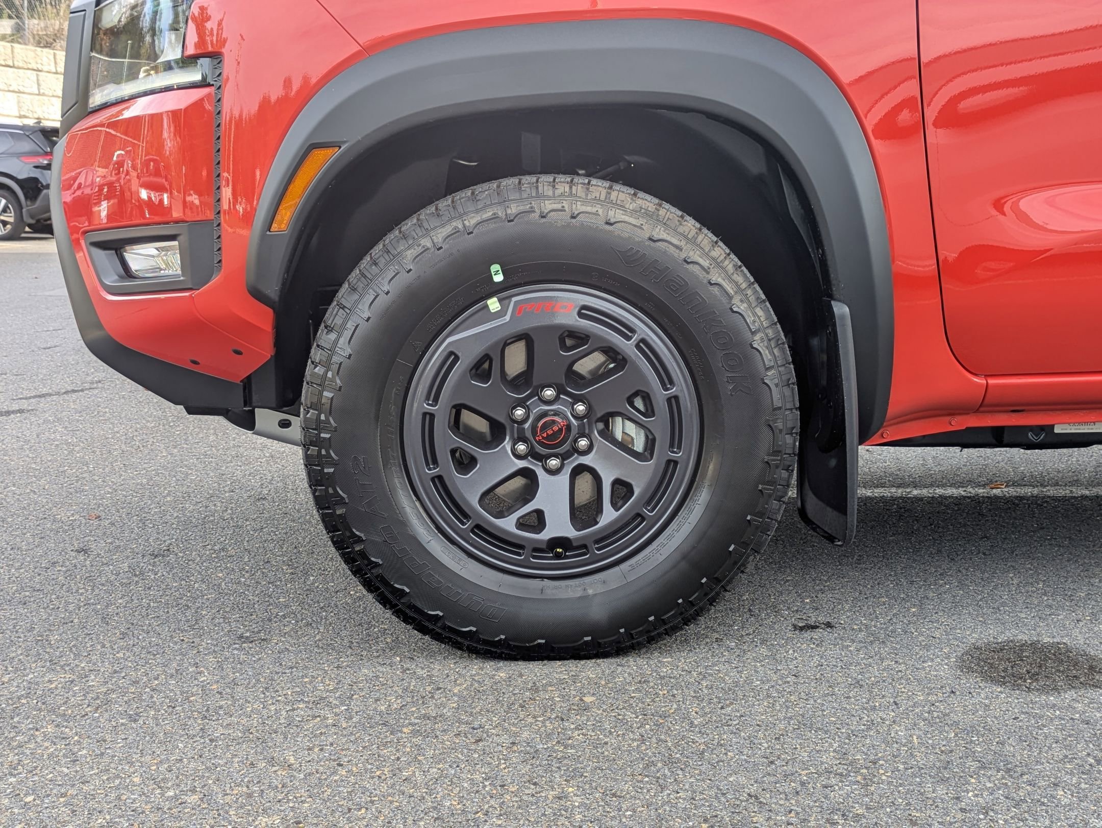 2026 Nissan Frontier PRO-4X photo 8