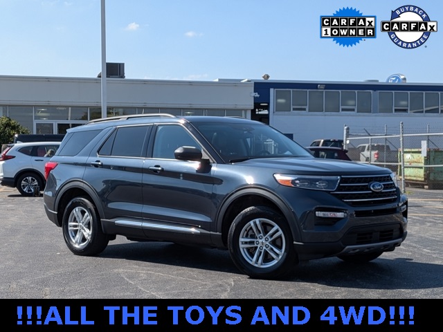 2022 Ford Explorer XLT photo 2