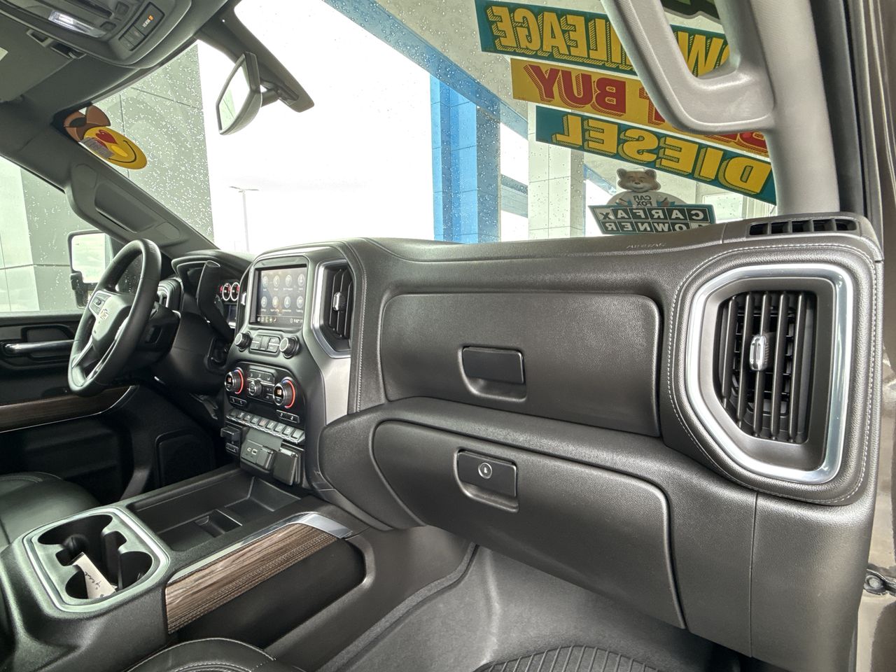2020 Chevrolet Silverado 2500HD LT photo 18