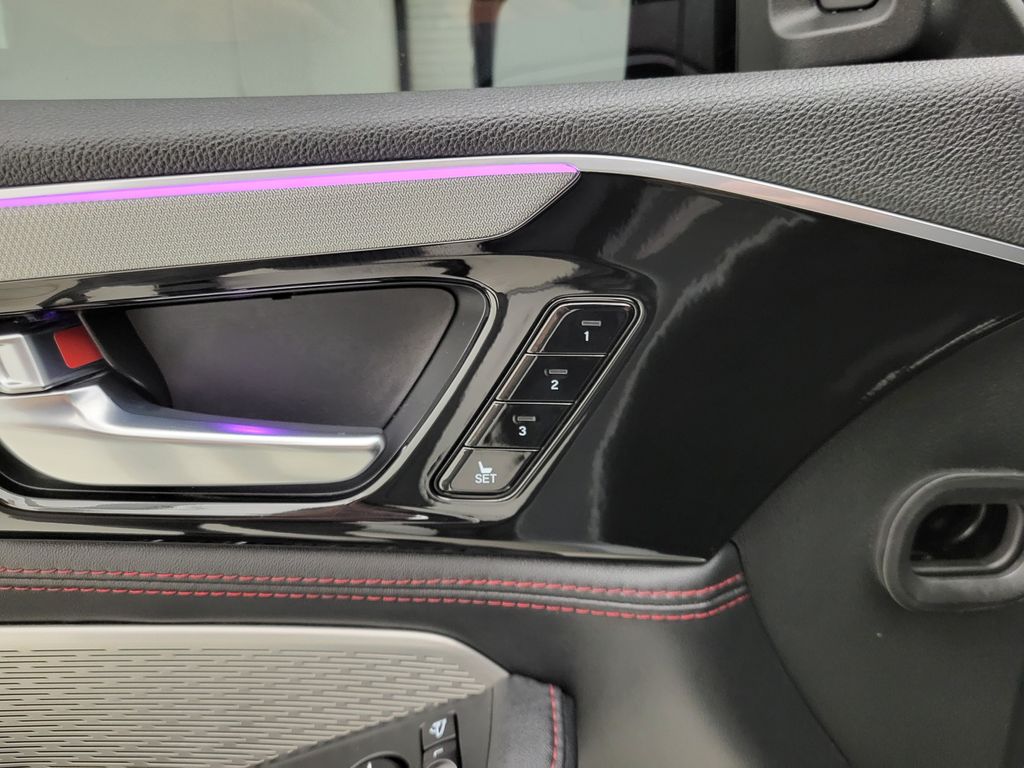 2023 Acura MDX SH-AWD A-Spec photo 2