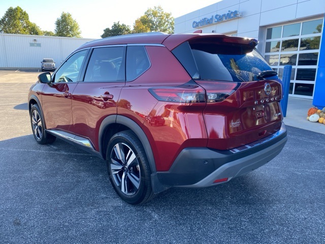 2021 Nissan Rogue SL photo 2