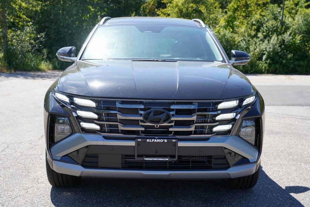 2025 Hyundai Tucson Hybrid Limited photo 2