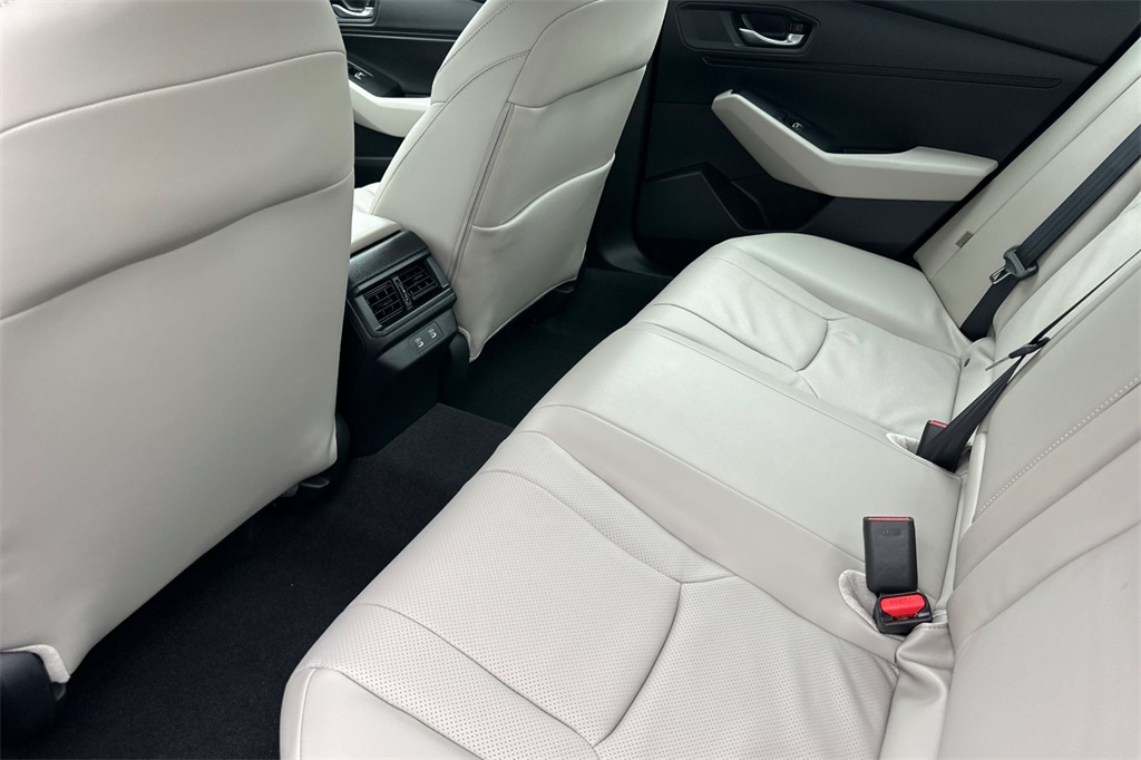 2025 Honda Accord Hybrid EX-L photo 10
