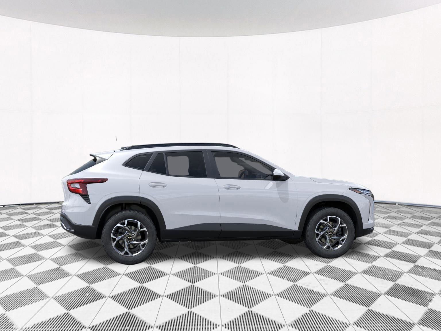 2026 Chevrolet Trax LT photo 7