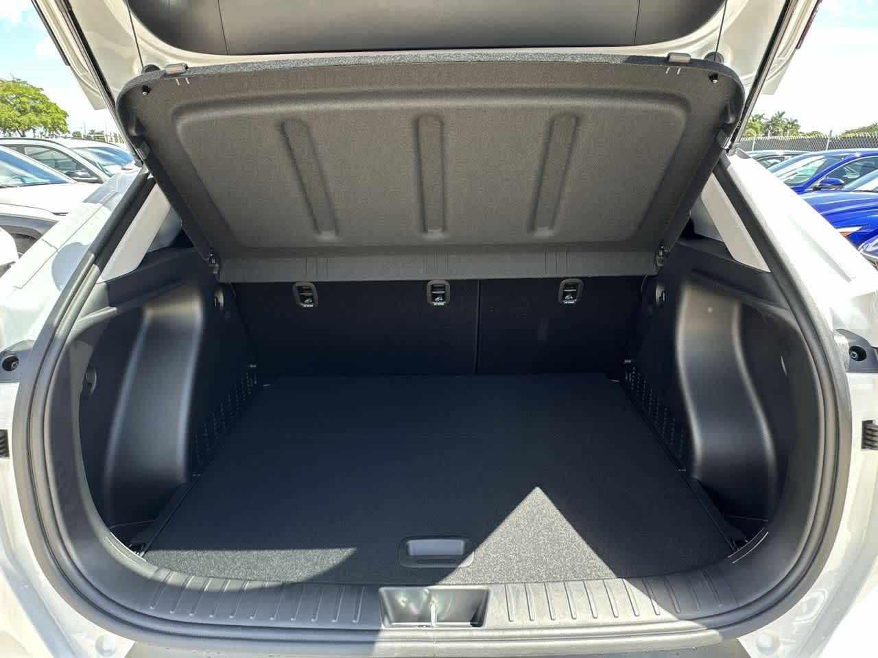 2026 Hyundai Kona SEL photo 23