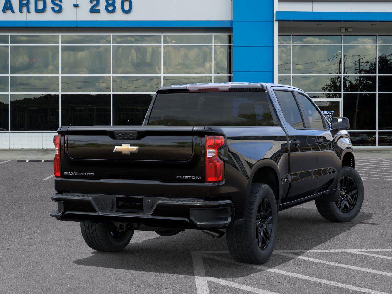 2026 Chevrolet Silverado 1500 Custom photo 3