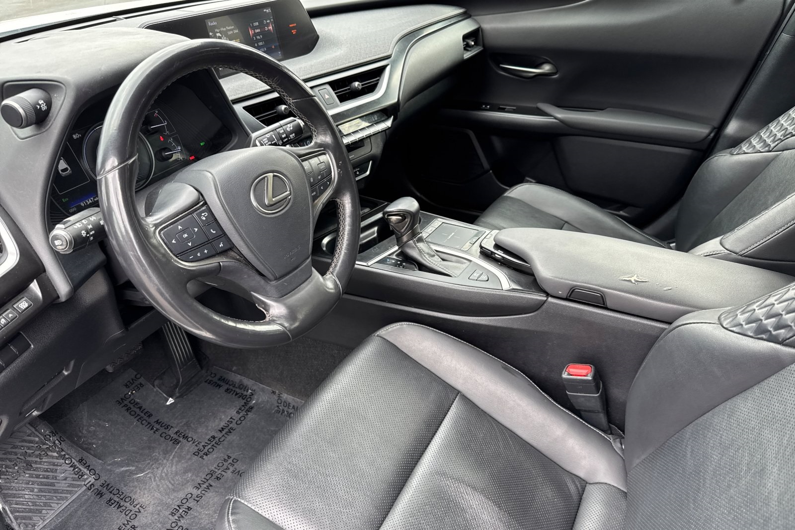 2019 Lexus UX 250h photo 12