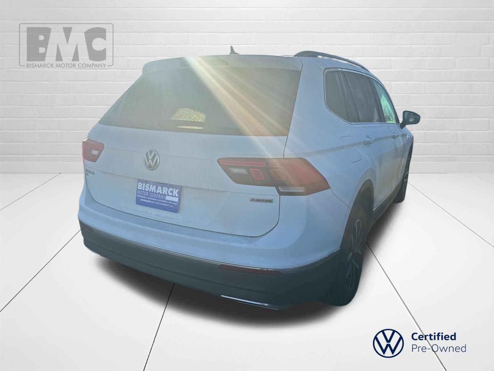 2021 Volkswagen Tiguan SE photo 3