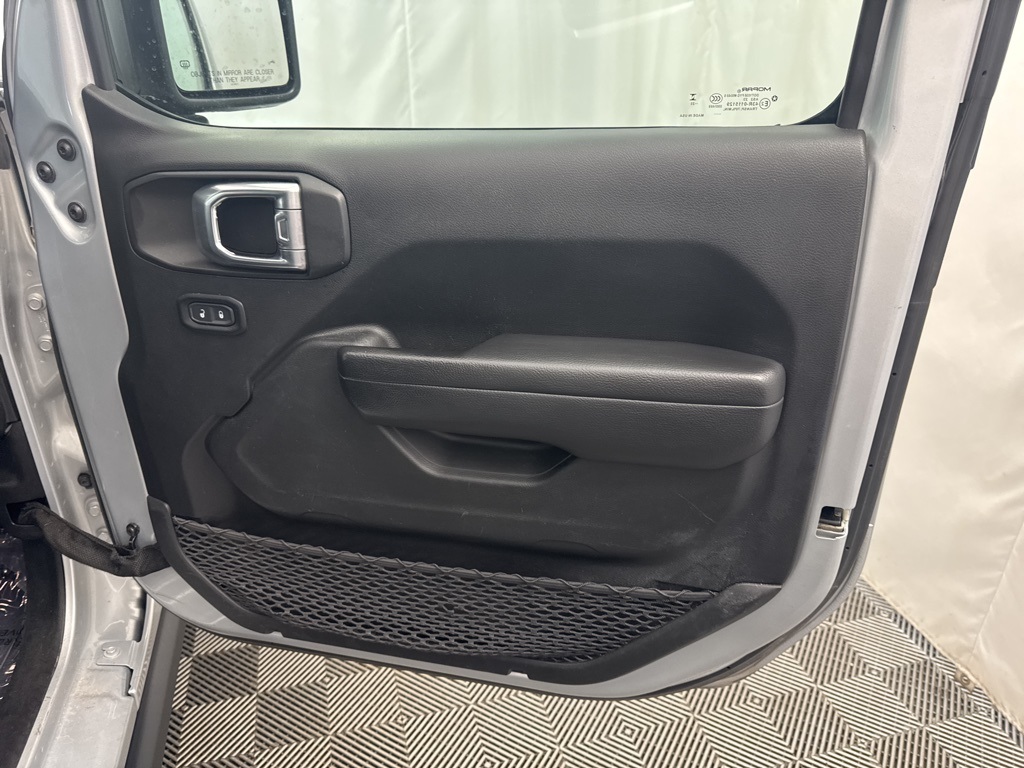2023 Jeep Wrangler Willys 4xe photo 28