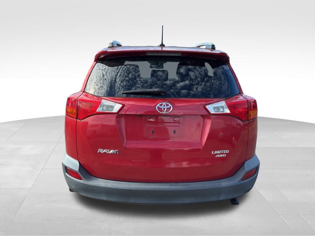 2015 Toyota RAV4 Limited photo 4