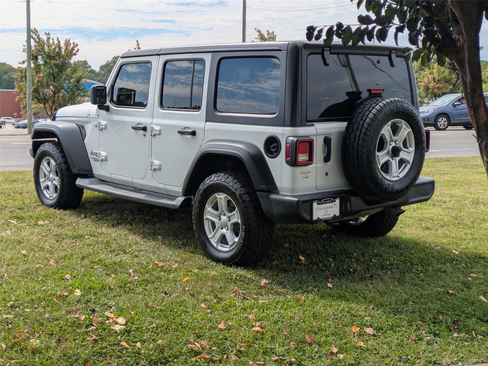 2019 Jeep Wrangler Unlimited Sport S photo 7
