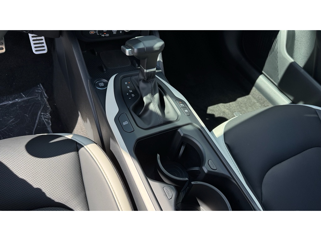 2025 Kia K4 GT-Line Turbo photo 19