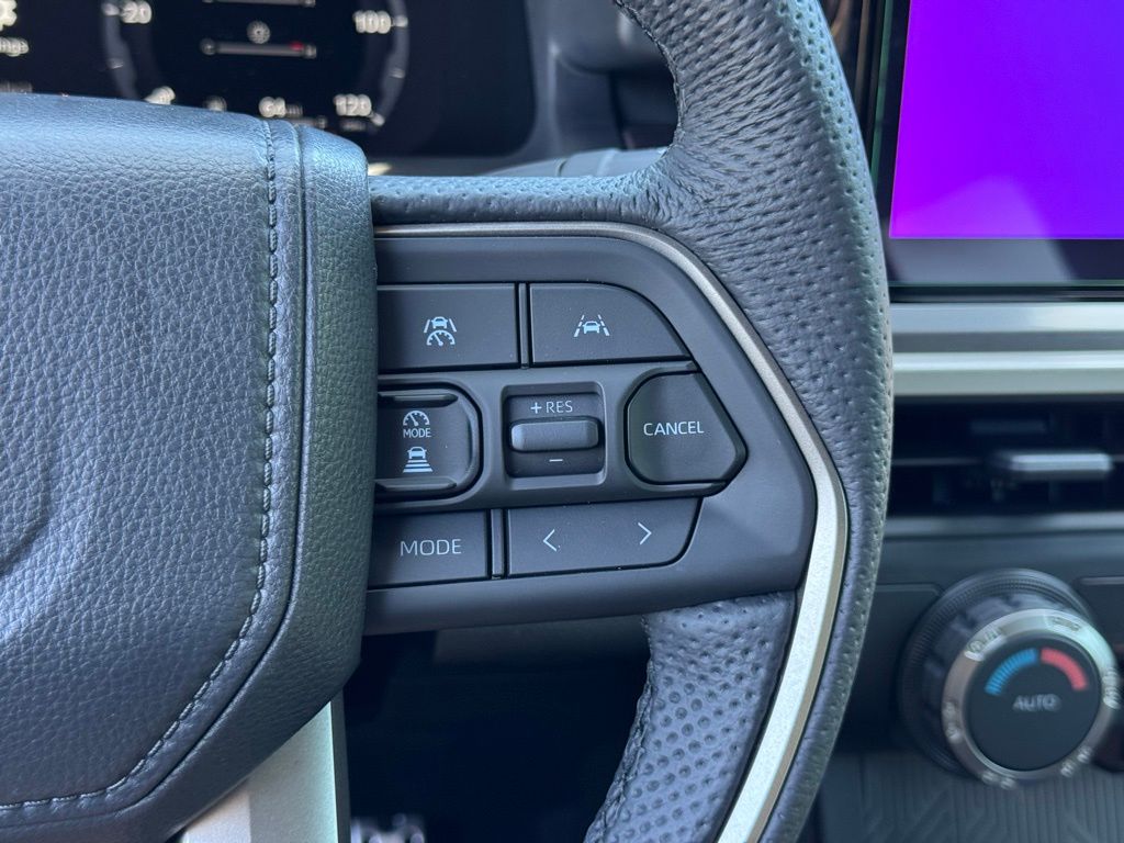 2025 Toyota Tacoma TRD Sport photo 18