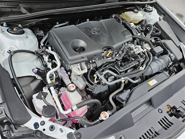2021 Toyota Camry Hybrid XSE photo 14