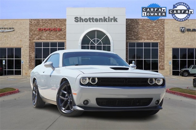 2021 Dodge Challenger GT's photo