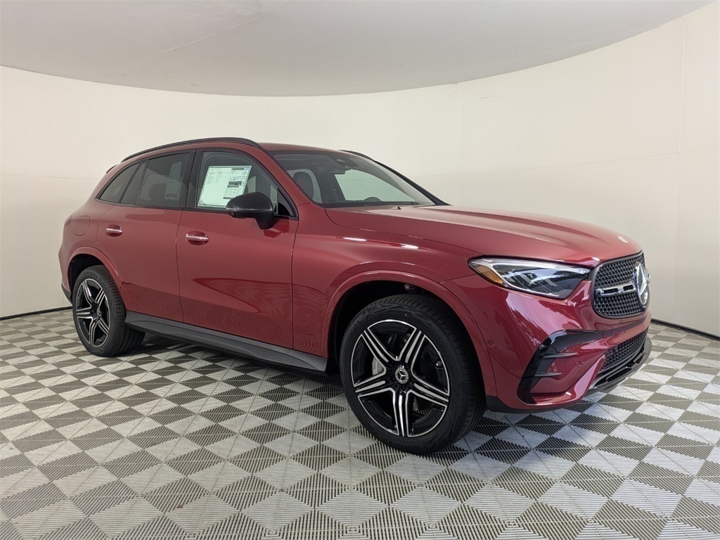 2026 Mercedes-Benz GLC Base's photo