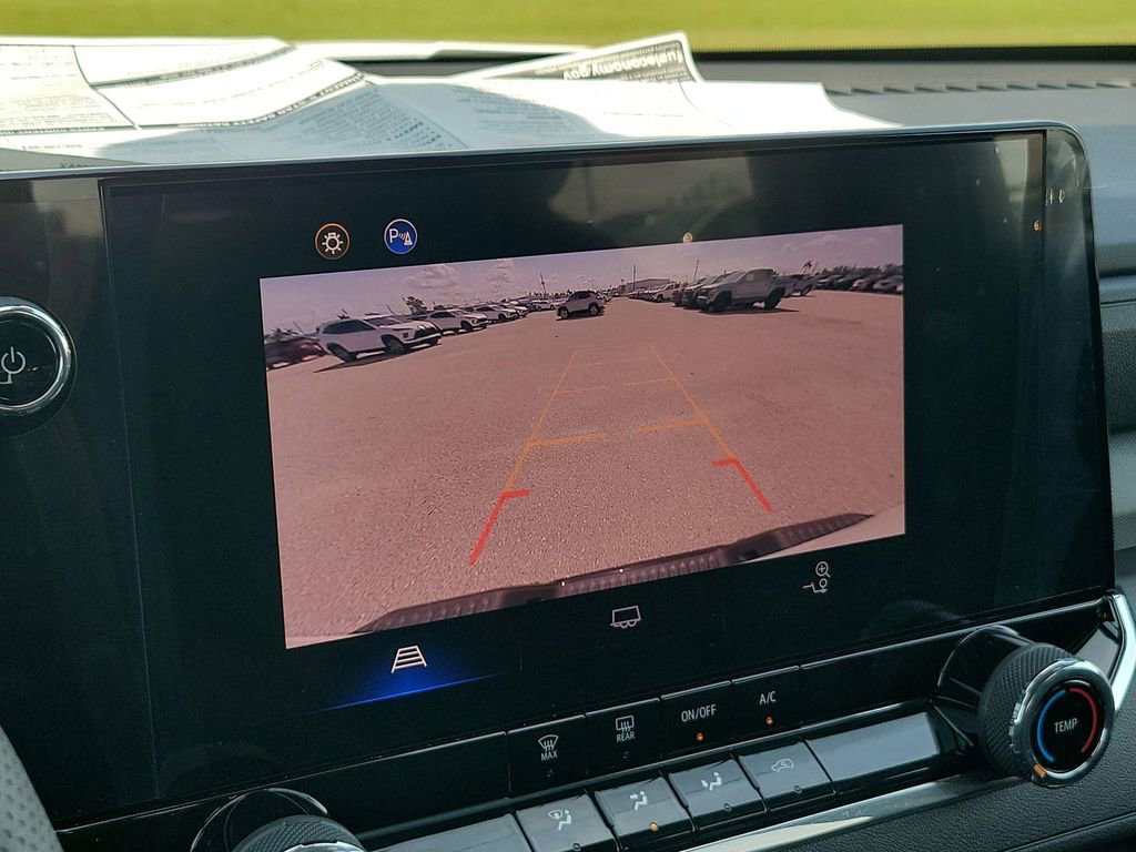 2025 Chevrolet Colorado LT photo 30