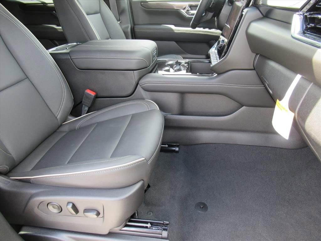 2025 Gmc Yukon photo 9
