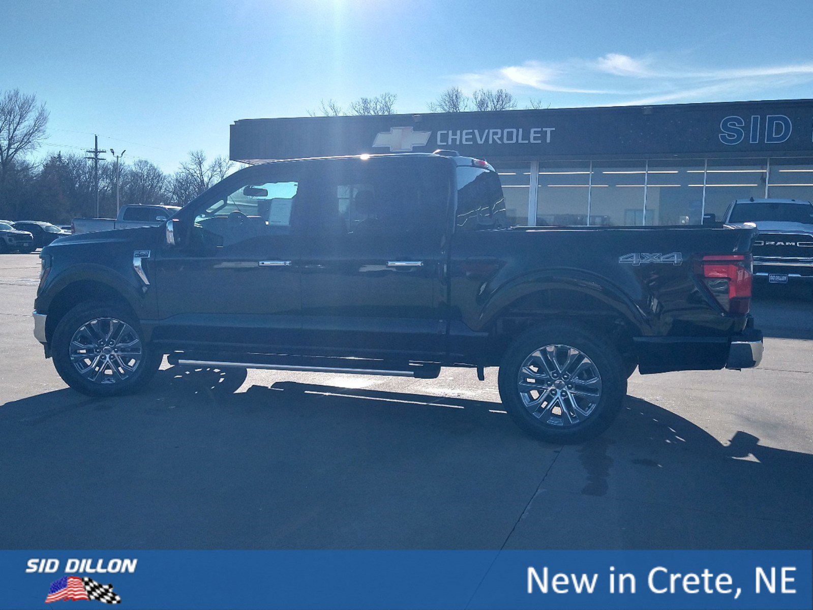 2025 Ford F-150 XLT photo 12