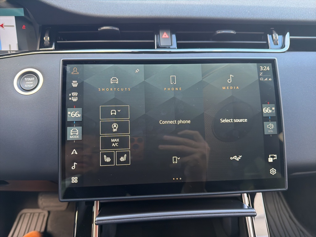 2026 Land Rover Range Rover Evoque S photo 6