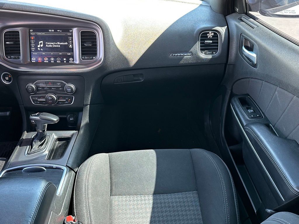 2019 Dodge Charger GT photo 9
